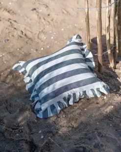 Amalia Svart Putetrekk