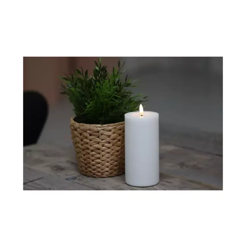 Cozy Kubbelys Hvit H15