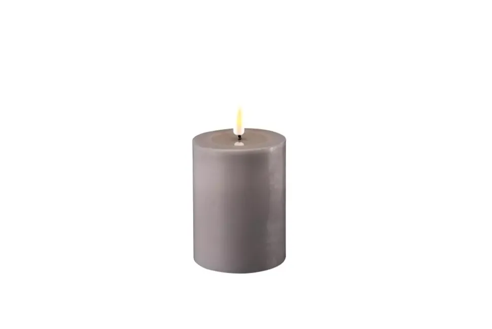Deluxe Kubbelys Grå D7 H10