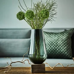 Eddie Vase H31