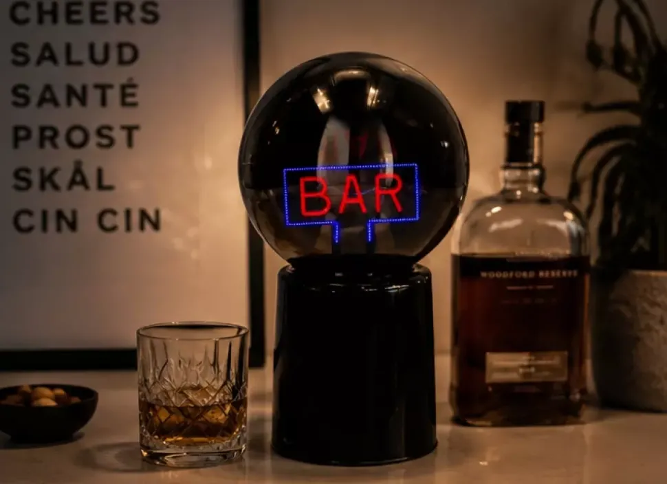 Glowmance Lysende Kule Med Neonlys - Bar