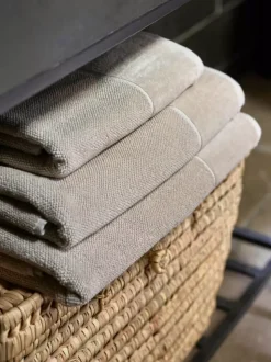 Halvor Bakke Clifton håndkle 70x140 Beige / Pure cashmere