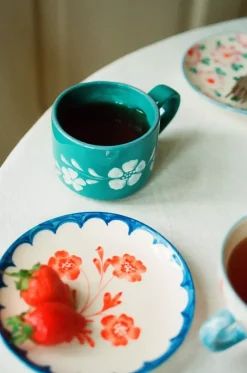 Håndmalt Cappuccinokopp Hvite Blomster