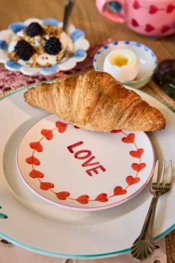 Håndmalt Kakeasjett LOVE