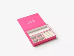 Juicy Couture X Printworks Smykkeskrin Juicy, Rosa