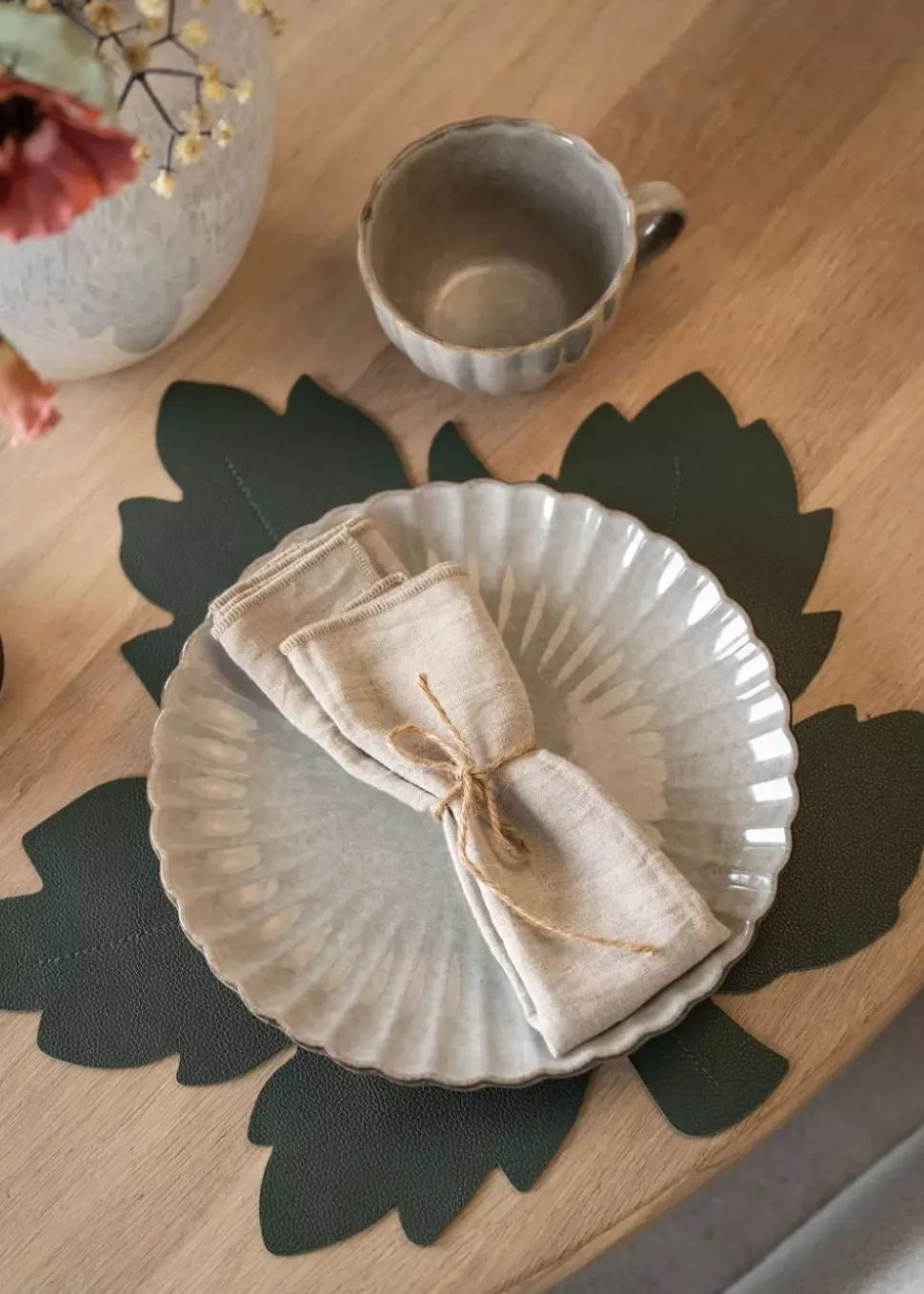 Leaf Brikke Brun