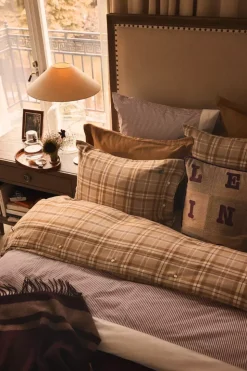 Lexington Nålestripet Bomullsflanell Sengesett Beige/Brun 140x220/50x20