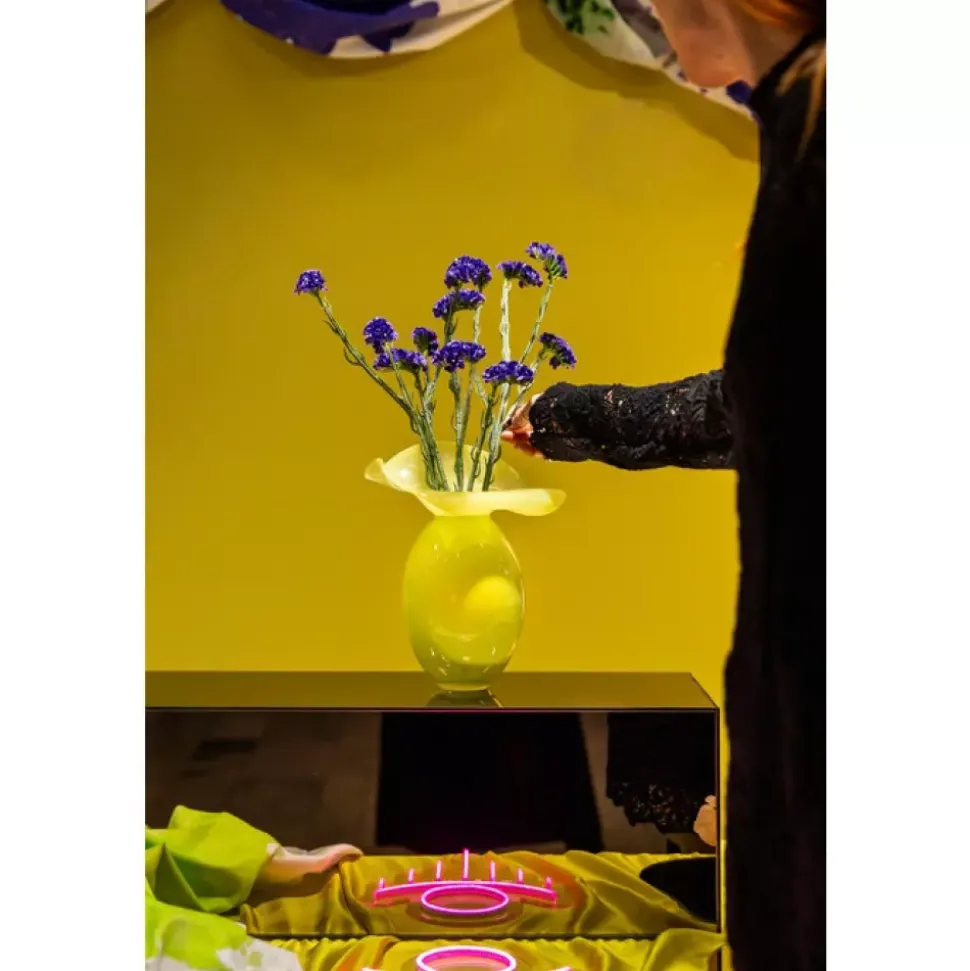 Magnor - Iris vase gul 30 cm