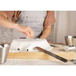 Modern House - bAYk - Fondantjevner