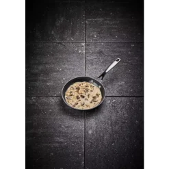Modern House - Black line - Stekepanne 20 cm - 0,9 l
