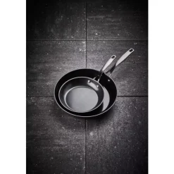 Modern House - Black line - Stekepanne 20 cm - 0,9 l