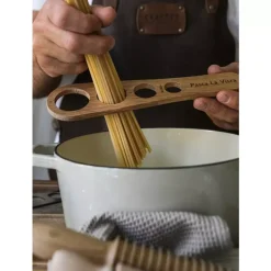Modern House - Pasta La Vista - Pastamål