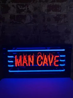 Neonskilt - MAN CAVE