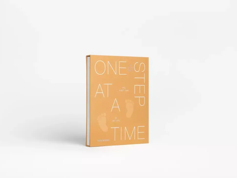 One Step at a Time - En Bok Om Første Gangene I Livet Mitt