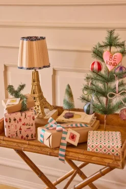 Ornament "Be Kind"