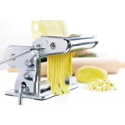 Pasta La Vista - Pastamaskin Krom