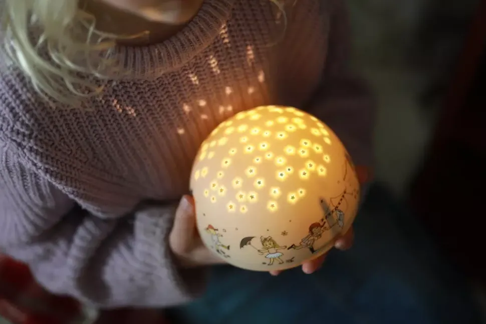 Pippi Langstrømpe Nattlampe Med Stjernehimmel Og Musikk