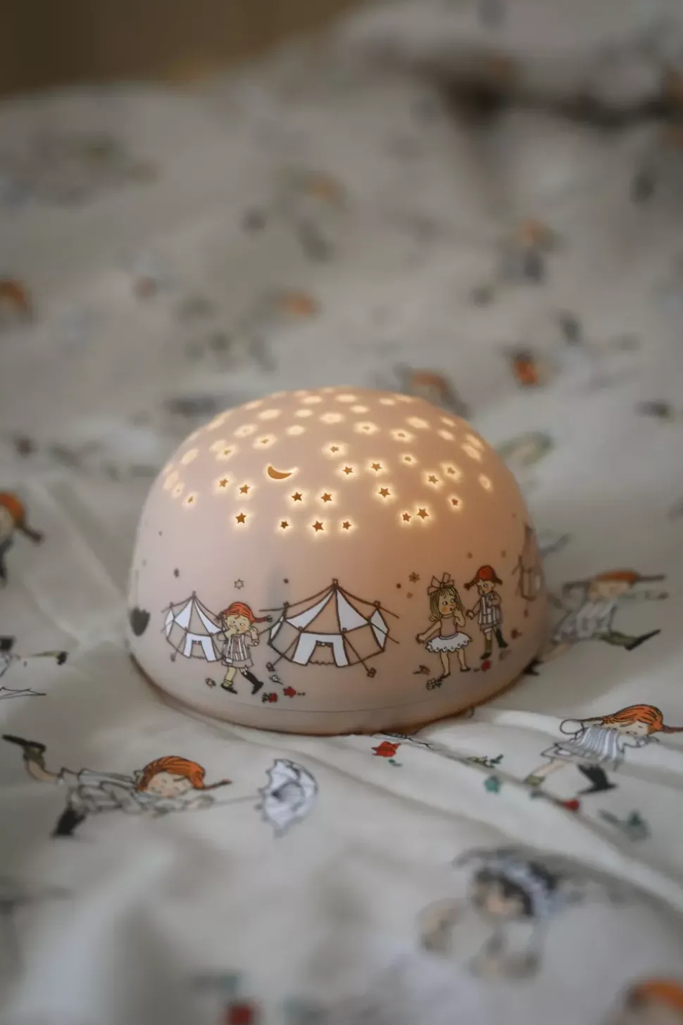 Pippi Langstrømpe Nattlampe Med Stjernehimmel Og Musikk