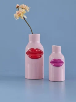 Red Lips Vase H20