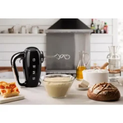 SMEG - HMF01 - Håndmikser Svart