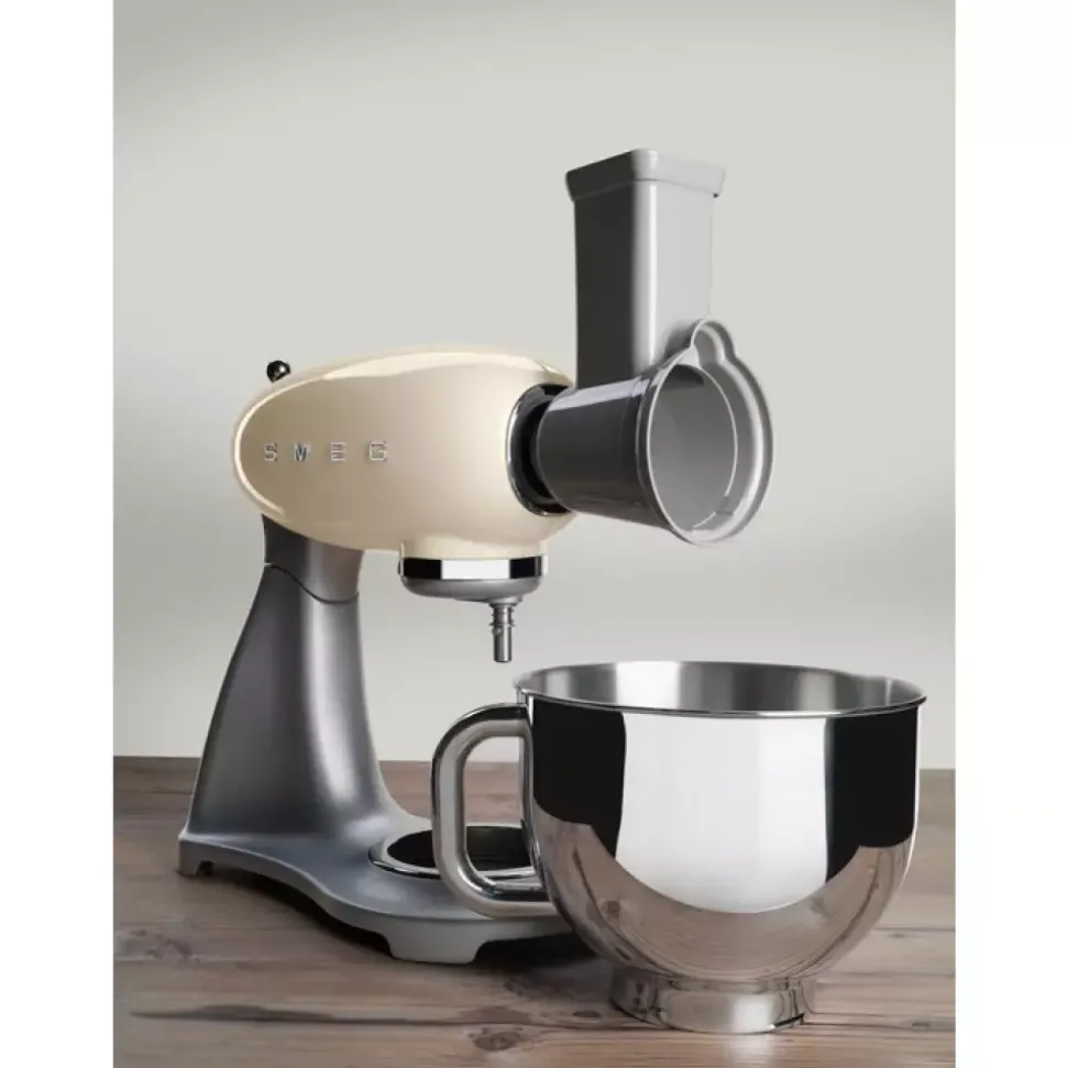 Smeg Kjøkkenmaskin 4,8 l Krem Stålfot