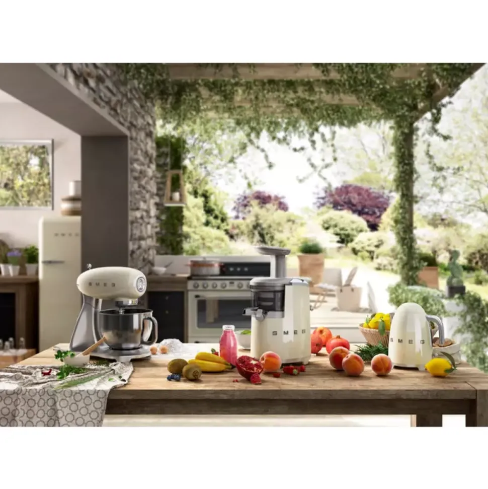 SMEG - KLF03 - Vannkoker - 1,7 l