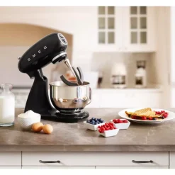 SMEG - SMF03 - Kjøkkenmaskin - 4,8 l