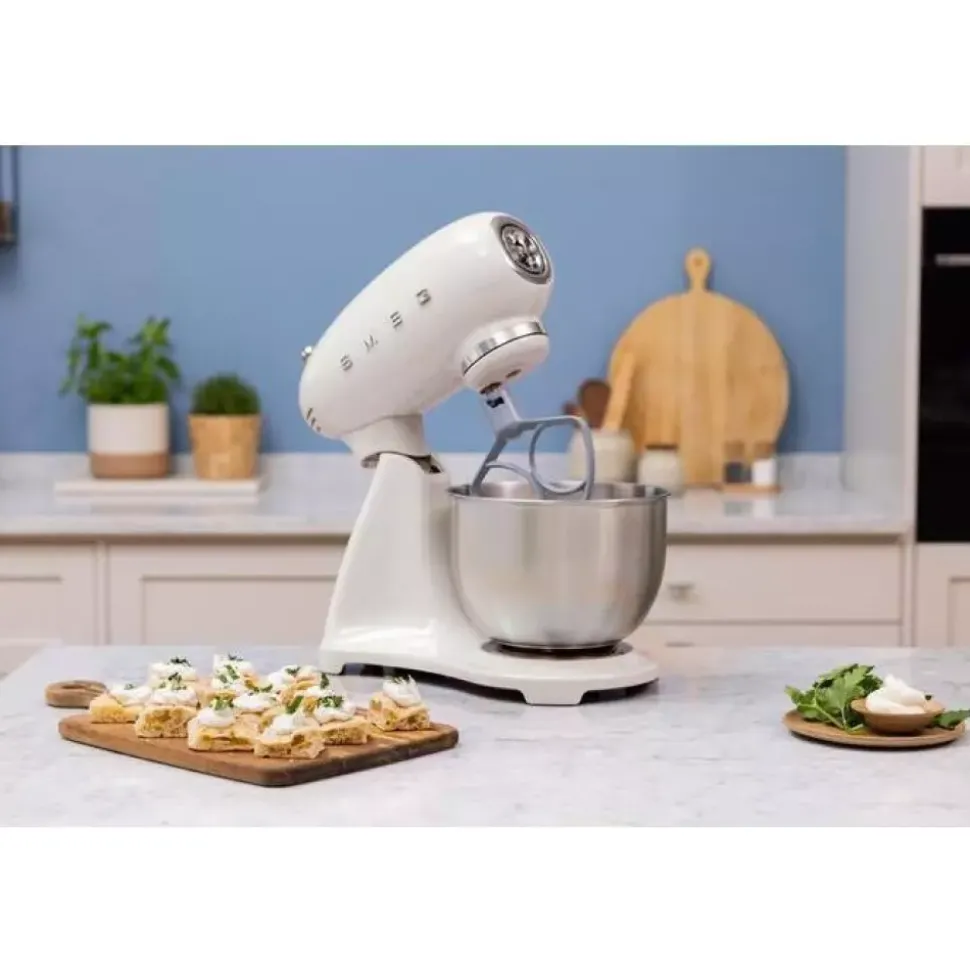 SMEG - SMF05 - Kjøkkenmaskin - 4,8 l Beige