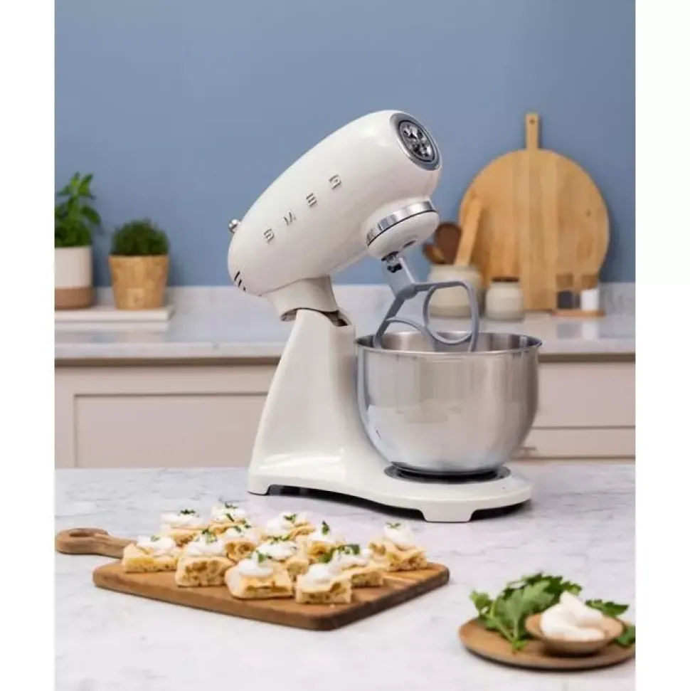 SMEG - SMF05 - Kjøkkenmaskin - 4,8 l Beige