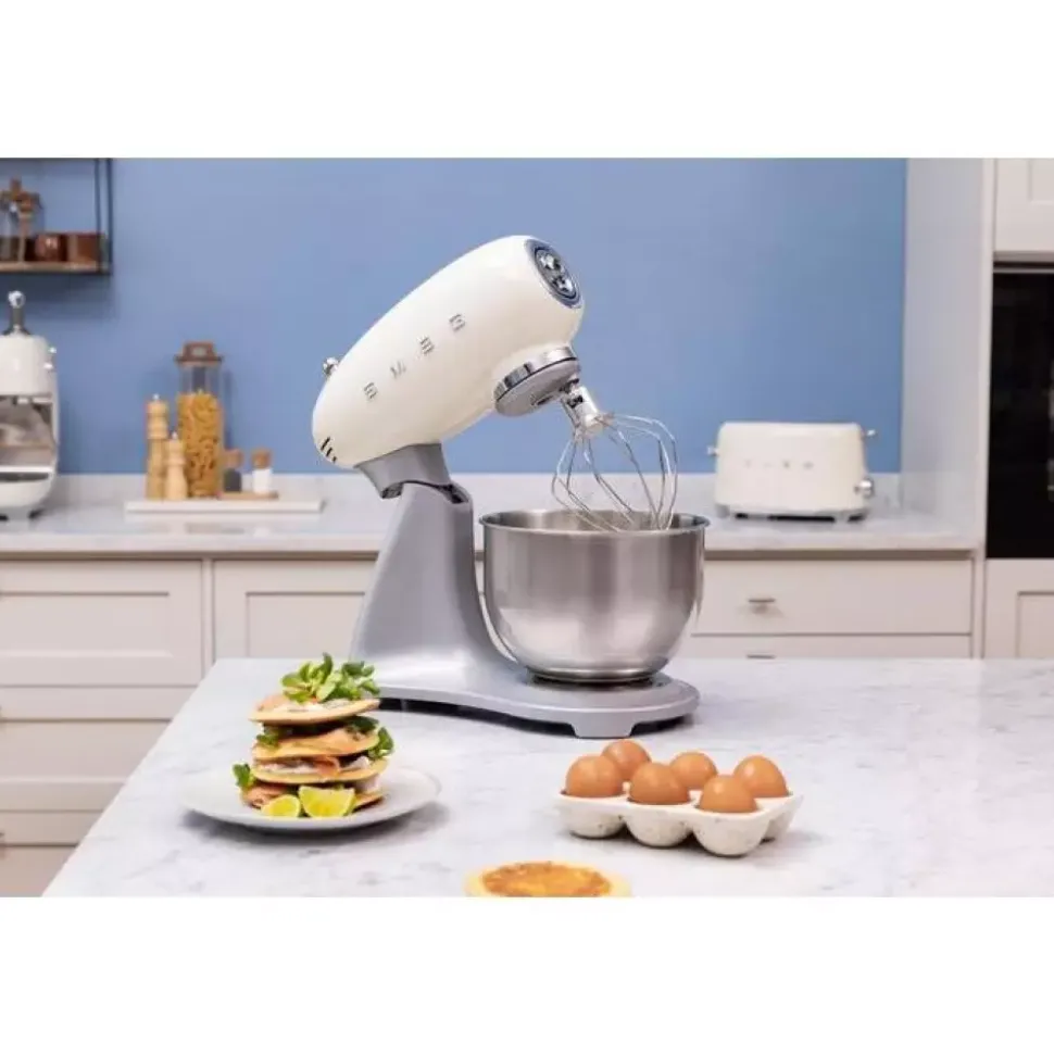SMEG - SMF04 - Kjøkkenmaskin - 4,8 l Krem