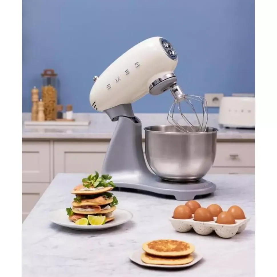 SMEG - SMF04 - Kjøkkenmaskin - 4,8 l Krem