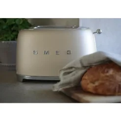 SMEG - TSF01 - Brødrister Gull