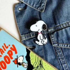 Snoopy Pin