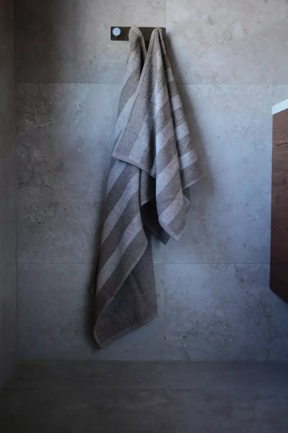Stripe Håndkle 90x150 Lin