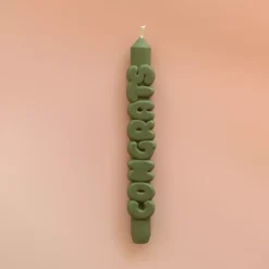 Taper Candle CONGRATS Olivengrønn