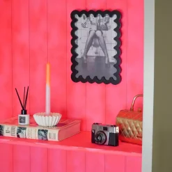 Wavey Ramme 24x33 Svart